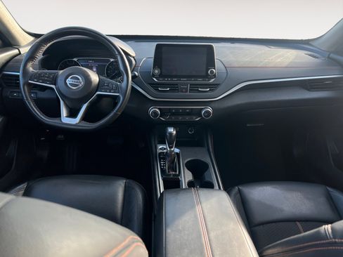 Used 2022 Nissan Altima 2.5 SR image 10