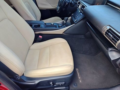 Used 2015 Lexus IS 250 image 15