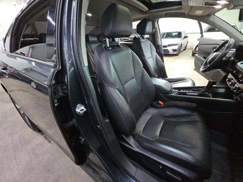 Used 2023 Honda Accord EX-L image 12