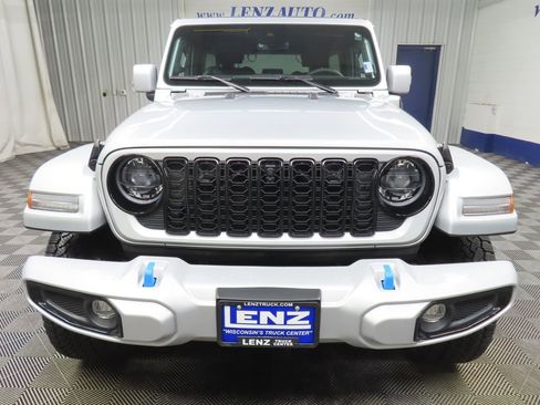 Used 2024 Jeep Wrangler High Altitude image 45