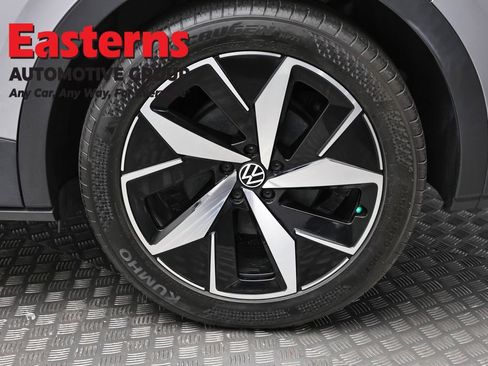 Used 2023 Volkswagen ID.4 Pro S image 8