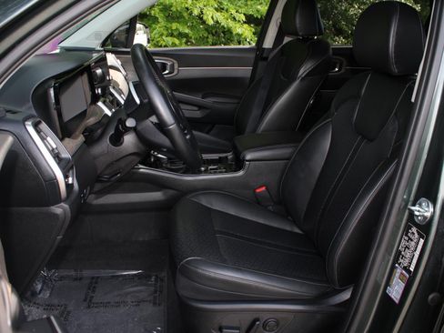 Certified 2023 Kia Sorento X-Line EX AWD/4WD image 17
