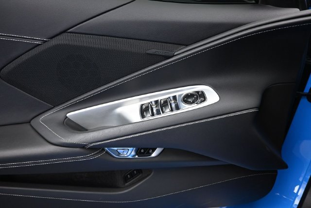 Used 2022 Chevrolet Corvette Stingray Convertible RWD image 15