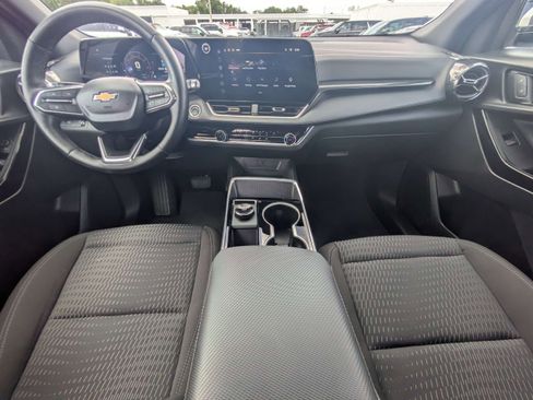 Used 2026 Chevrolet Equinox LT FWD image 14