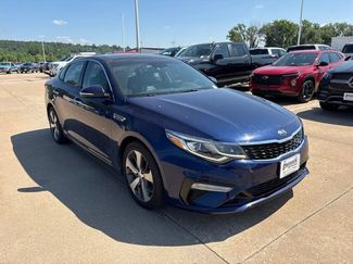 Used 2019 Kia Optima S w/ S Panoramic Sunroof Package FWD video 1