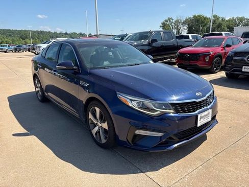 Used 2019 Kia Optima S w/ S Panoramic Sunroof Package FWD image 1