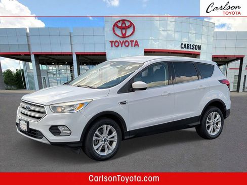 Used 2019 Ford Escape SE AWD/4WD image 1