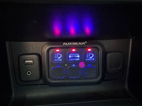 Used 2017 Chevrolet Colorado ZR2 AWD/4WD image 23