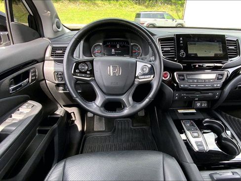 Used 2019 Honda Pilot Elite image 5