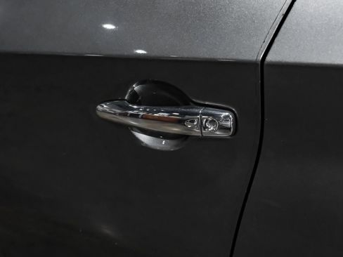 Used 2022 Nissan Murano S FWD image 33