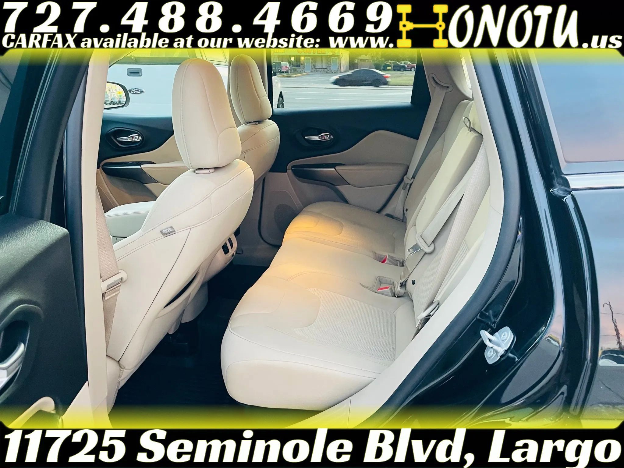 Used 2019 Jeep Cherokee Latitude w/ Popular Appearance Group AWD/4WD image 12