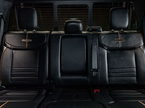 Used 2024 Ford F250 Platinum w/ FX4 Off-Road Package image 23