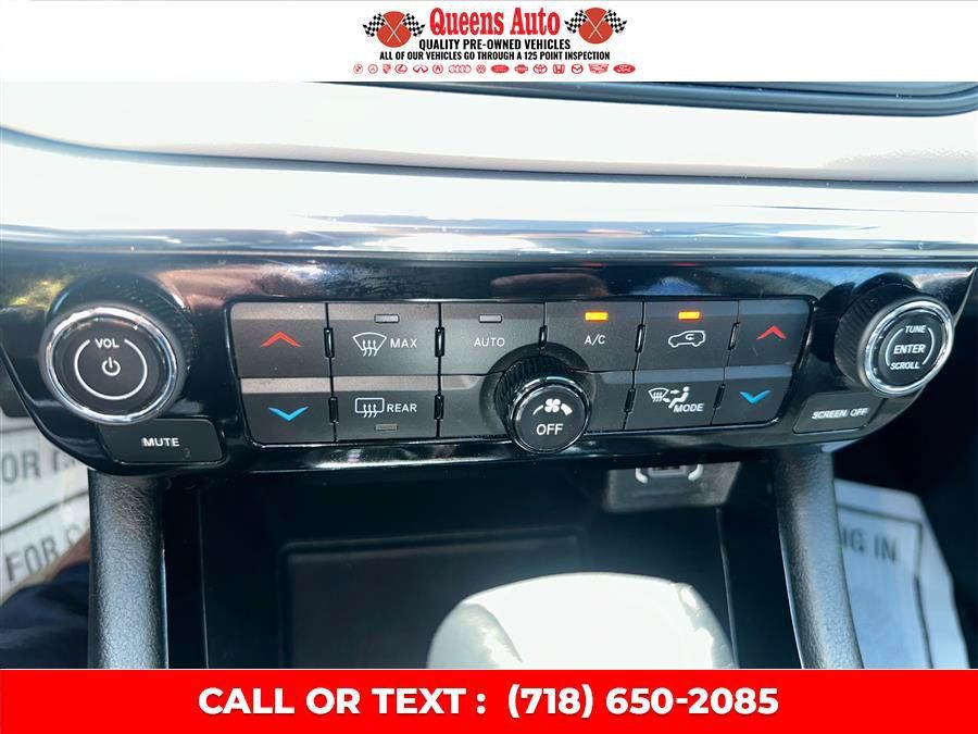 Used 2022 Jeep Compass Limited AWD/4WD image 38