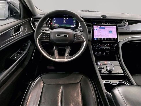 Used 2022 Jeep Grand Cherokee Limited 4xe w/ Luxury Tech Group II image 8