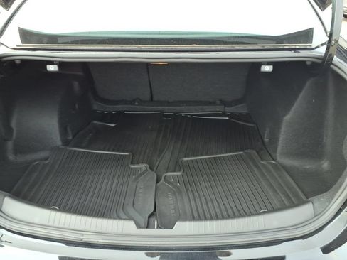 Used 2023 Chevrolet Malibu RS FWD image 8
