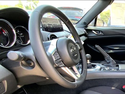 New 2026 MAZDA MX-5 Miata Sport RWD image 5