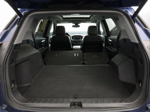 Used 2022 GMC Terrain SLT w/ Infotainment Package II image 31