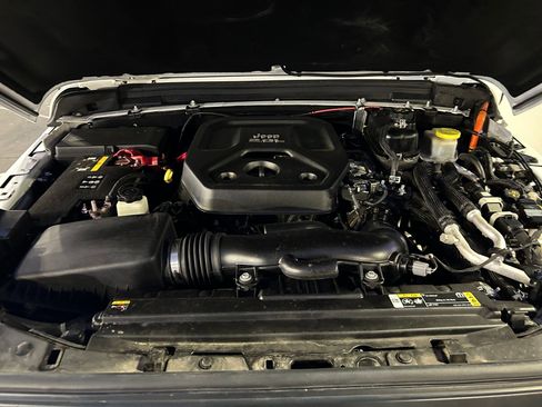 Used 2021 Jeep Wrangler Unlimited Rubicon 4xe w/ Steel Bumper Group image 30