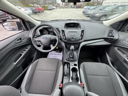 Used 2013 Ford Escape S FWD image 15