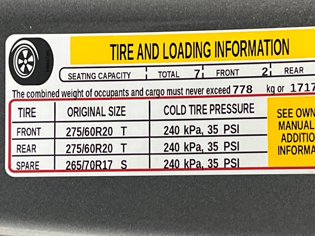 Used 2025 GMC Yukon XL Denali RWD image 78