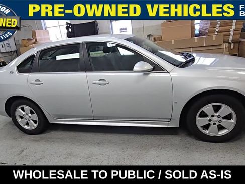 Used 2009 Chevrolet Impala LT FWD image 9