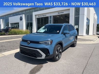 New 2025 Volkswagen Taos SE