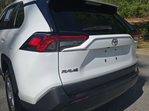 Used 2024 Toyota RAV4 XLE image 31