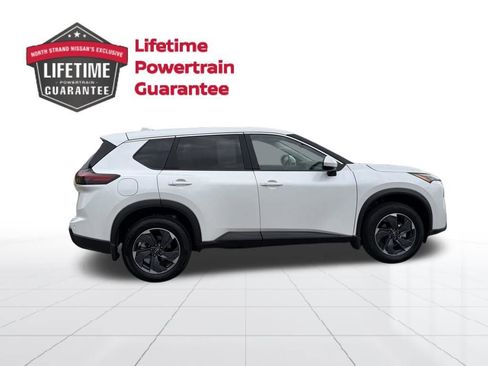 Used 2025 Nissan Rogue SV FWD image 5