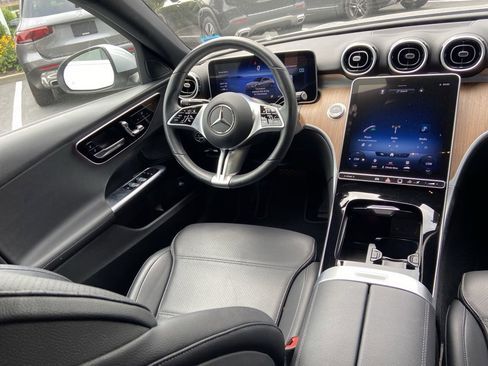 Certified 2022 Mercedes-Benz C 300 4MATIC Sedan image 10