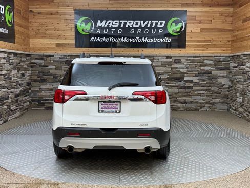 Used 2017 GMC Acadia SLT AWD/4WD image 8