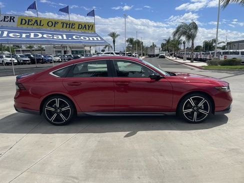 Used 2024 Honda Accord Sport image 9