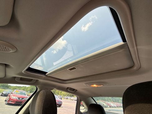 Used 2013 Chevrolet Impala LT w/ LT Sunroof Package FWD image 14