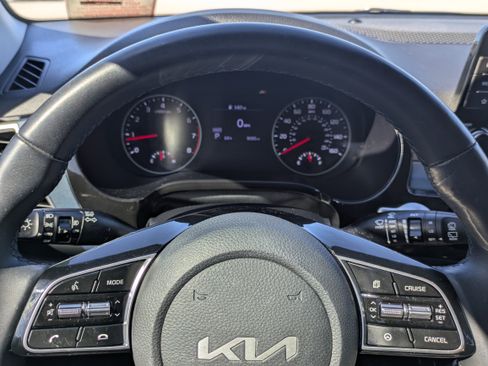 Certified 2023 Kia Seltos S image 29