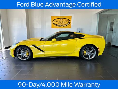 Used 2016 Chevrolet Corvette Stingray Coupe w/ 2LT Preferred Equipment Group RWD image 4