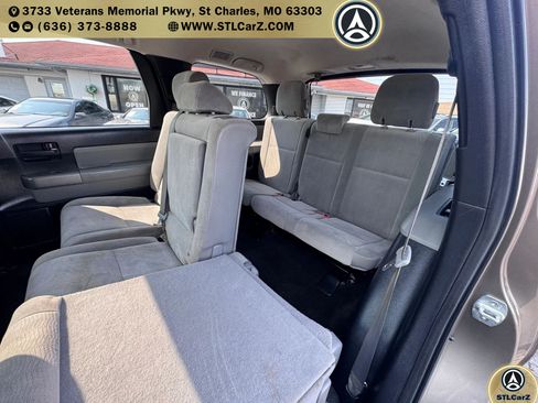 Used 2013 Toyota Sequoia SR5 AWD/4WD image 12