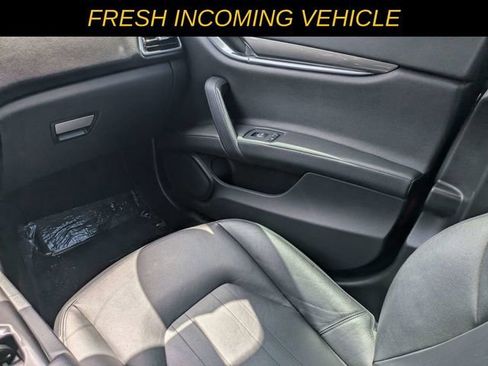 Used 2019 Maserati Ghibli RWD image 13