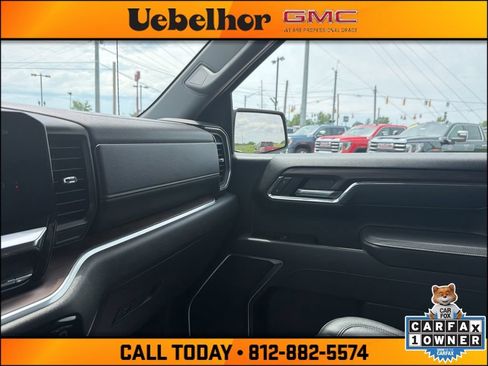 Used 2025 GMC Sierra 1500 SLT AWD/4WD image 30