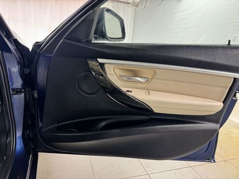 Used 2016 BMW 328i xDrive Sedan AWD/4WD image 18