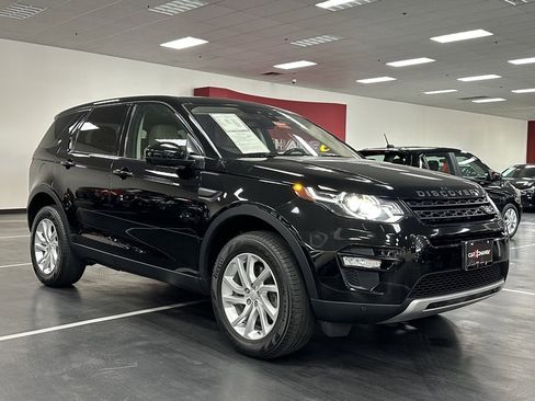 Used 2018 Land Rover Discovery Sport HSE image 9