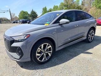 Used 2024 Audi Q4 e-tron Prestige video 1