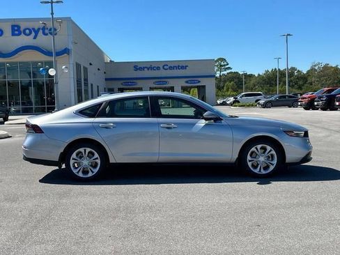 New 2025 Honda Accord LX image 6