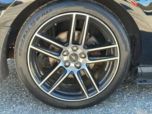 Used 2012 Ford Mustang GT w/ Brembo Brake Pkg image 38