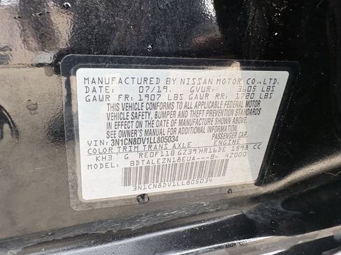 Used 2020 Nissan Versa S FWD image 26