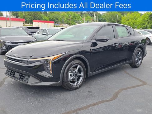 New 2026 Kia K4 FWD image 7
