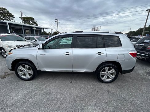 Used 2012 Toyota Highlander Limited image 2