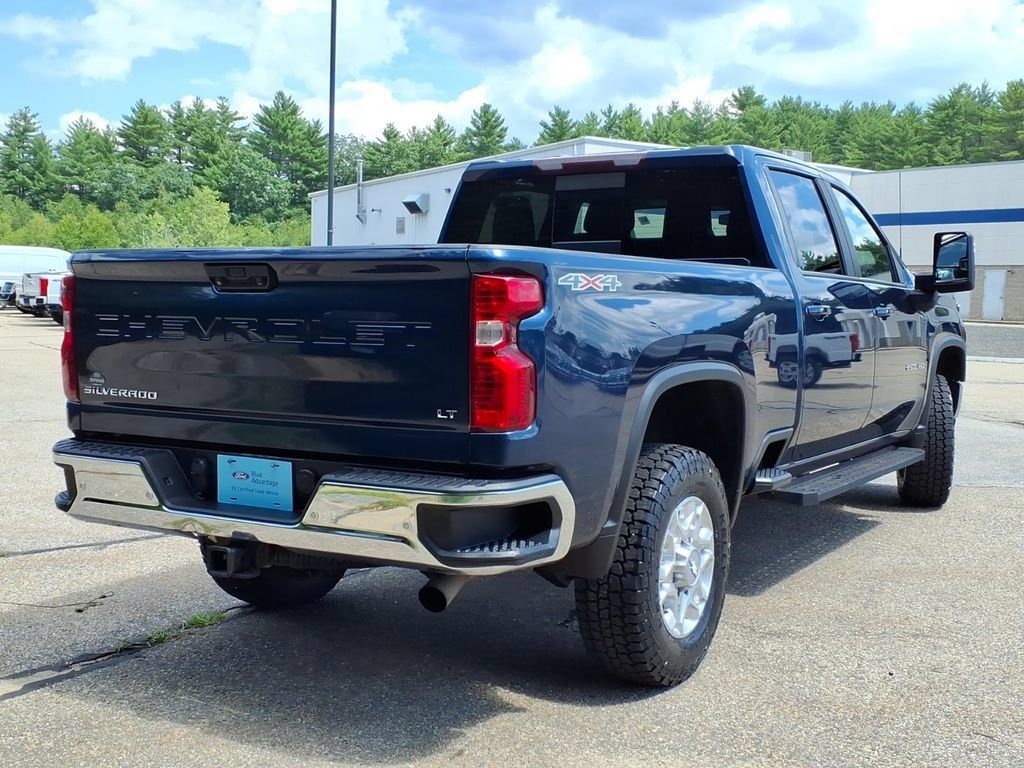 Used 2020 Chevrolet Silverado 2500 LT w/ All Star Edition AWD/4WD image 4