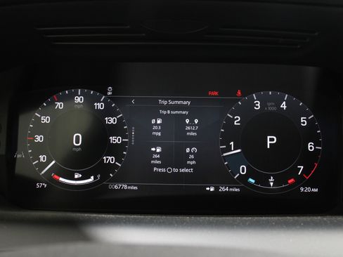 Used 2024 Land Rover Discovery Sport S image 12