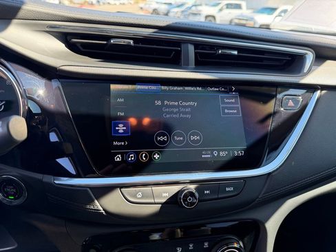 Certified 2023 Buick Encore GX Preferred w/ Cold Weather Comfort Package image 28