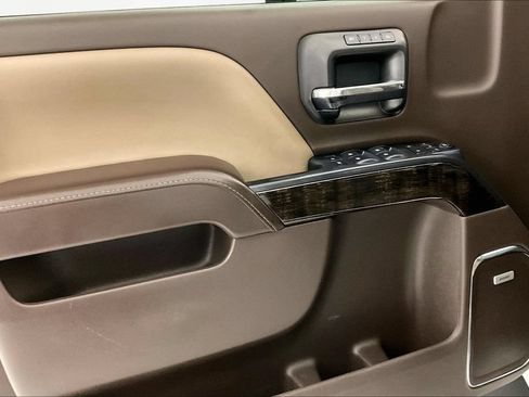 Used 2016 GMC Sierra 3500 Denali w/ Driver Alert Package AWD/4WD image 18