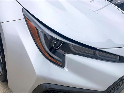 Used 2022 Toyota Corolla SE image 32